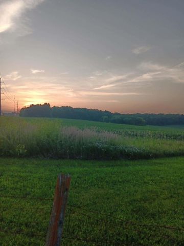 13405 State Road 81, Brodhead, WI 53520