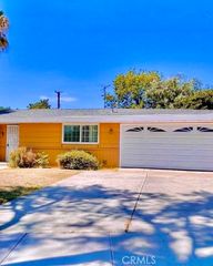 1701 Victoria, Fullerton, CA 92831