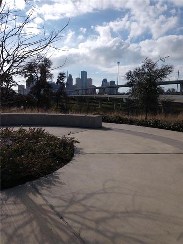 1102 Usener Street, Houston, TX 77009