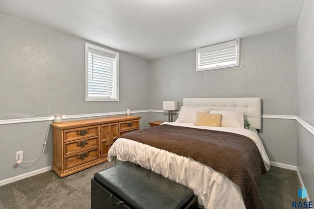 4405 S Laurel Oak Dr Drive, Sioux Falls, SD 57103