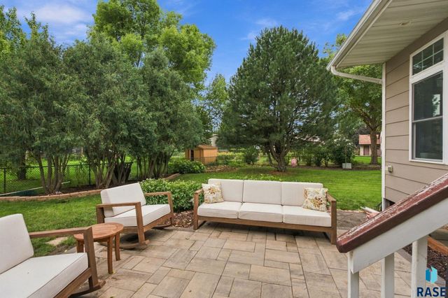 4405 S Laurel Oak Dr Drive, Sioux Falls, SD 57103