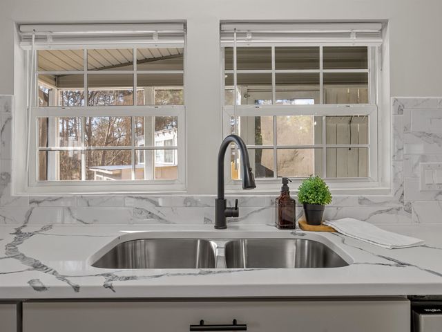 371 Forest Dale Road, Marietta, SC 29661