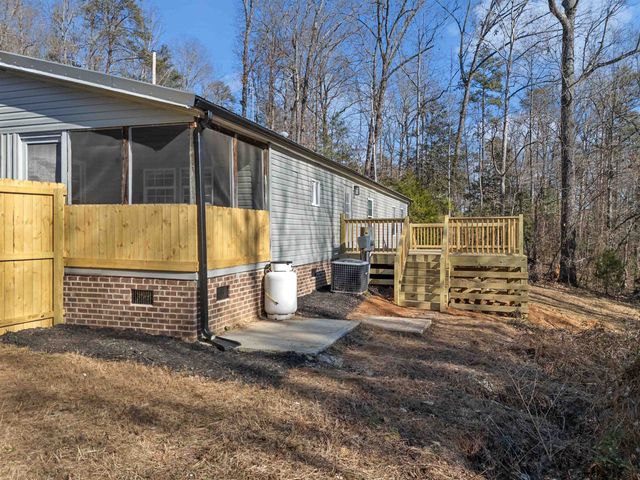 371 Forest Dale Road, Marietta, SC 29661