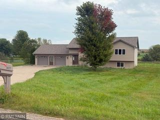 1417 146th Avenue, New Richmond, WI 54017