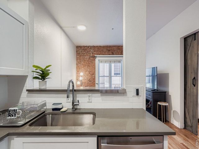 1425 N Washington St 205, Denver, CO 80203