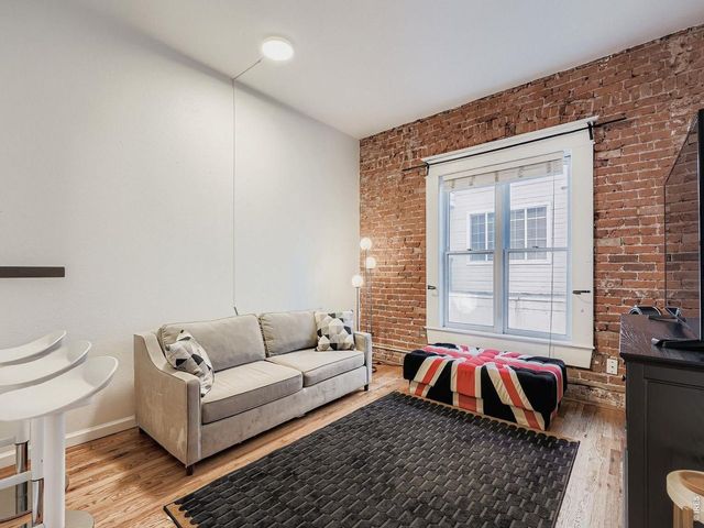 1425 N Washington St 205, Denver, CO 80203