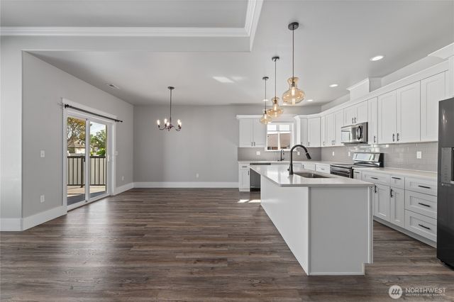 1300 W Marina Drive #33, Moses Lake, WA 98837