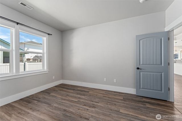 1300 W Marina Drive #33, Moses Lake, WA 98837