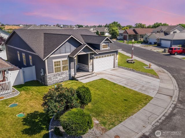 1300 W Marina Drive #33, Moses Lake, WA 98837