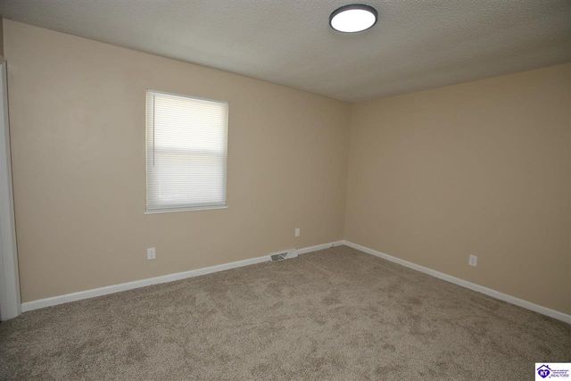 842 S Atcher Street, Radcliff, KY 40160