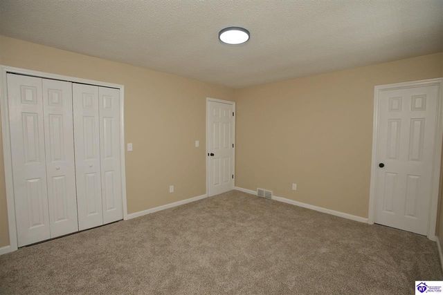 842 S Atcher Street, Radcliff, KY 40160