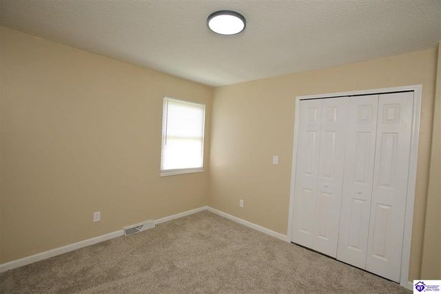 842 S Atcher Street, Radcliff, KY 40160
