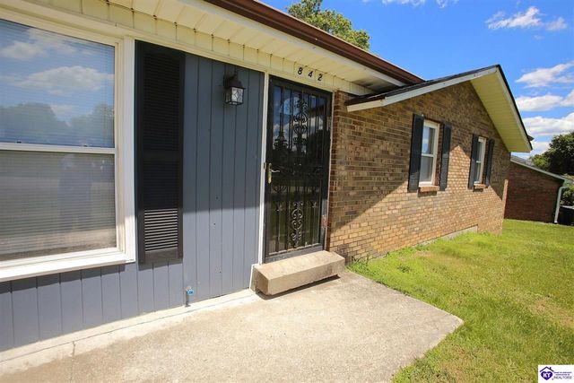 842 S Atcher Street, Radcliff, KY 40160