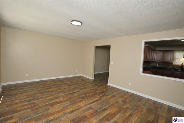 842 S Atcher Street, Radcliff, KY 40160