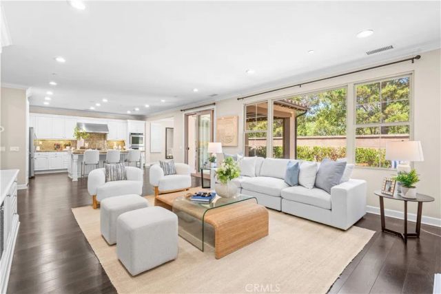 63 Rossmore, Irvine, CA 92620