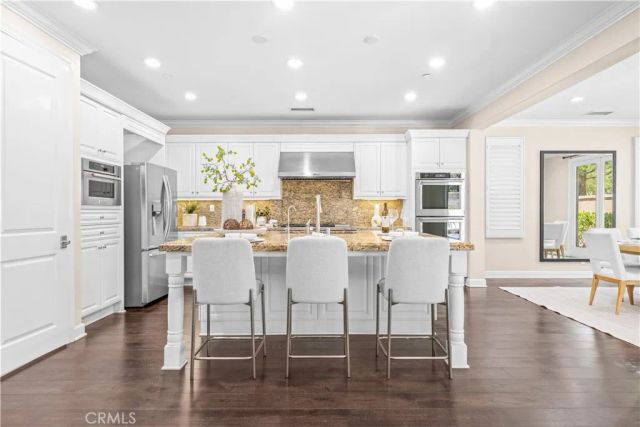 63 Rossmore, Irvine, CA 92620