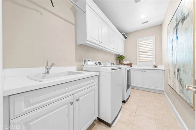63 Rossmore, Irvine, CA 92620