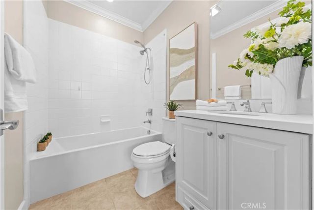 63 Rossmore, Irvine, CA 92620