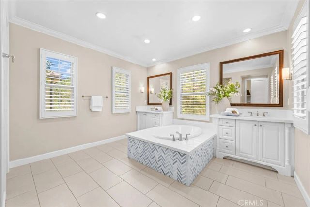 63 Rossmore, Irvine, CA 92620