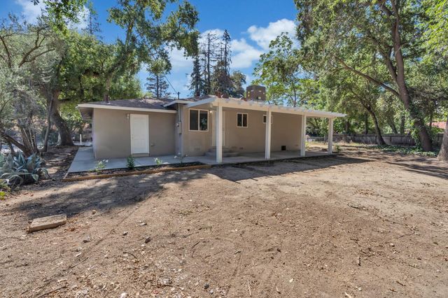 5720 Riverside Blvd, Sacramento, CA 95822