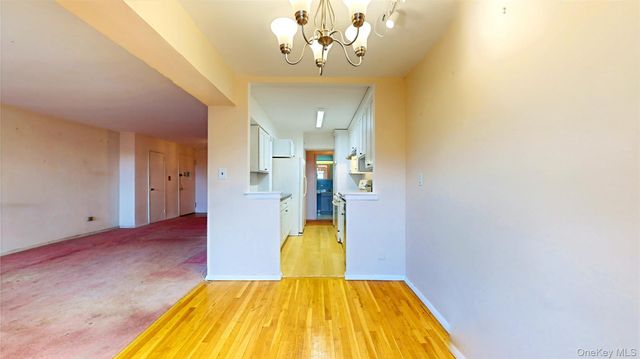 8420 153rd 4C, Howard Beach, NY 11414