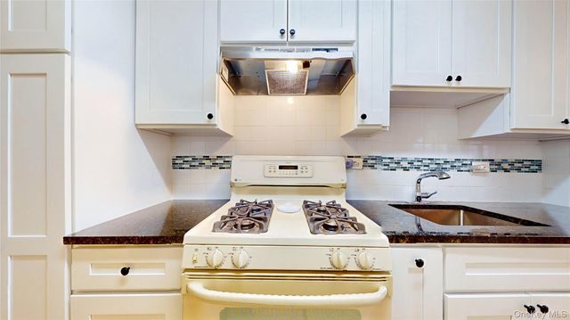 8420 153rd 4C, Howard Beach, NY 11414