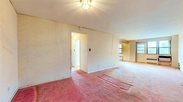 8420 153rd 4C, Howard Beach, NY 11414
