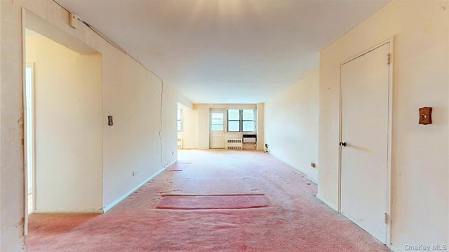 8420 153rd 4C, Howard Beach, NY 11414