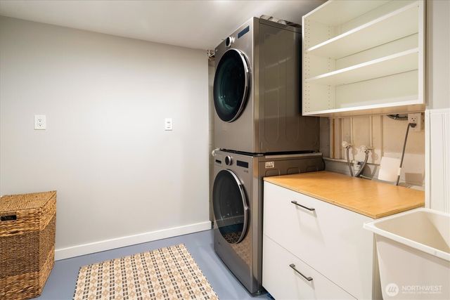 7264 27th Avenue NE, Seattle, WA 98115