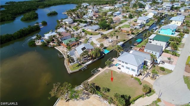 24587 Redfish ST, Bonita Springs, FL 34134