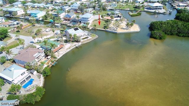 24587 Redfish ST, Bonita Springs, FL 34134