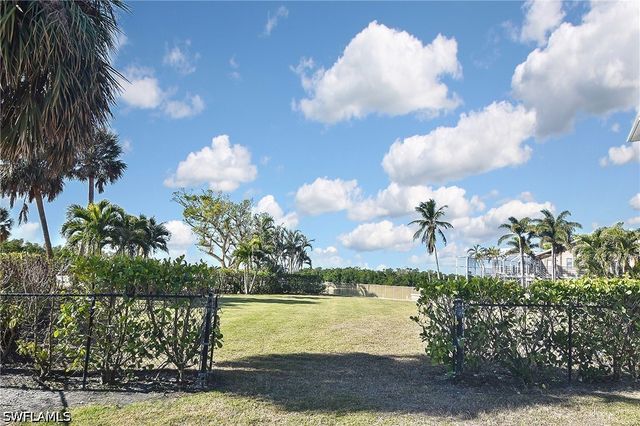 24587 Redfish ST, Bonita Springs, FL 34134