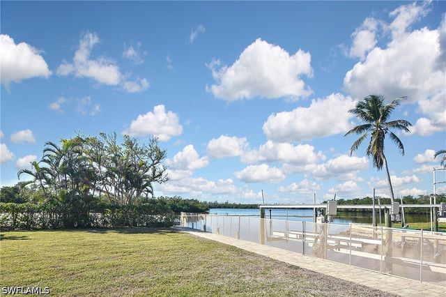 24587 Redfish ST, Bonita Springs, FL 34134