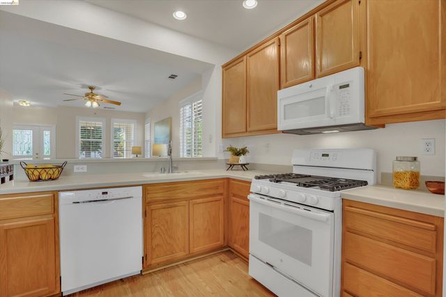1711 Kent Dr, Brentwood, CA 94513