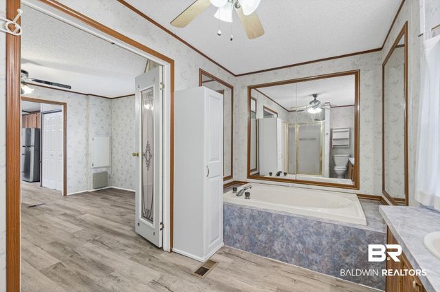 8675 N HUNTERS POINTE Drive, Theodore, AL 36582