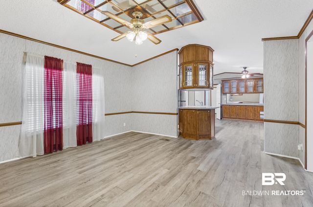 8675 N HUNTERS POINTE Drive, Theodore, AL 36582