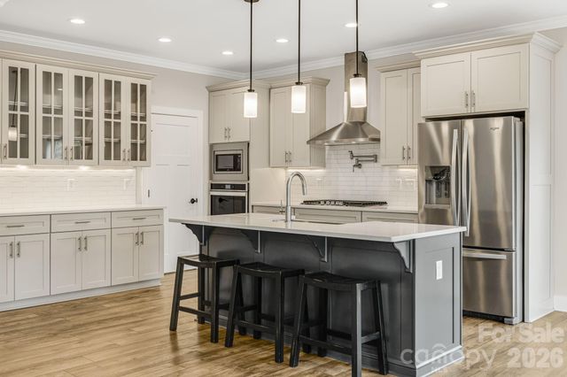 17 Baxter Woods Lane, Candler, NC 28715