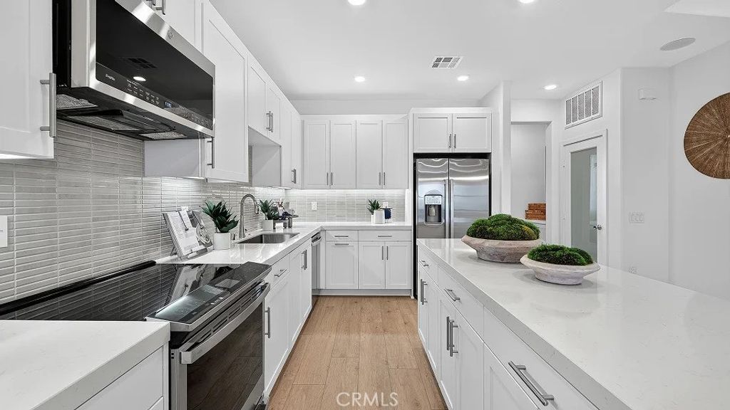 500 Park Drive 114, Carson, CA 90745 — photo 2