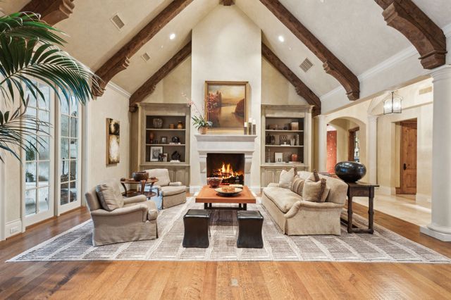10342 Woodford Drive, Dallas, TX 75229