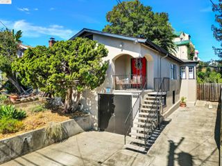 2958 Georgia St, Oakland, CA 94602