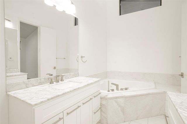 5107 N Hall Street, Dallas, TX 75235