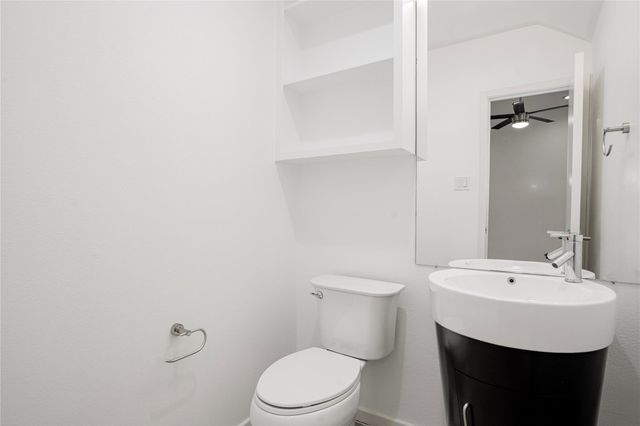 5107 N Hall Street, Dallas, TX 75235