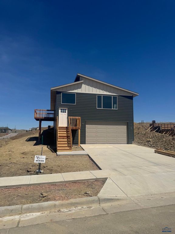 4200 PATRICIA ST, Rapid City, SD 57703