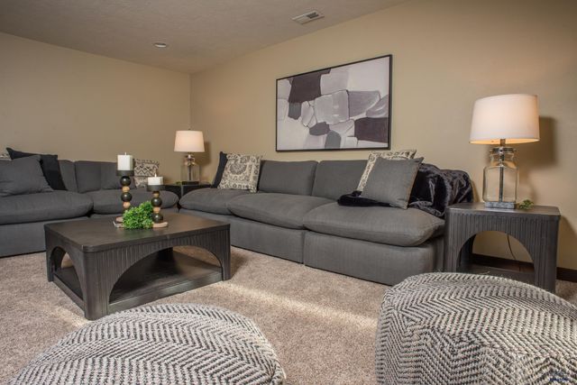 11132 BOGEY CIR, Lead, SD 57747