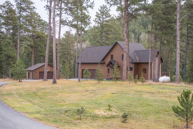 11132 BOGEY CIR, Lead, SD 57747