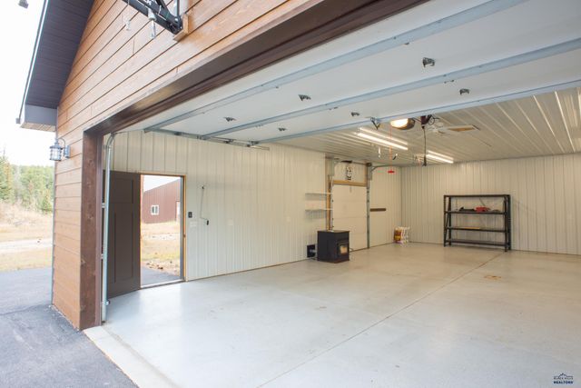 11132 BOGEY CIR, Lead, SD 57747