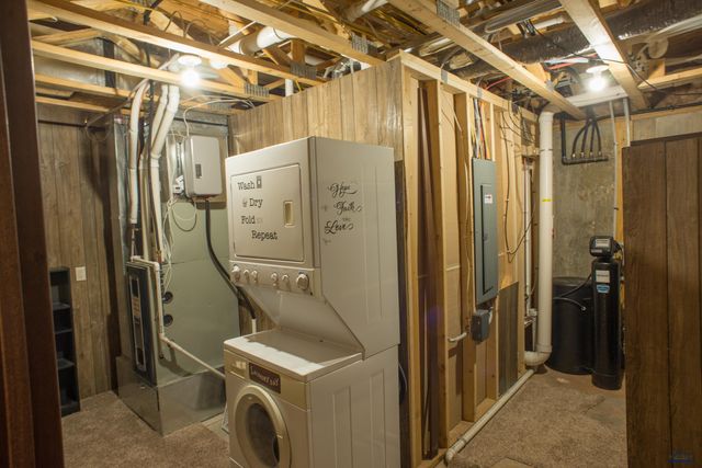 11132 BOGEY CIR, Lead, SD 57747