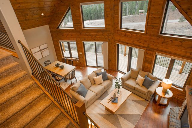 11132 BOGEY CIR, Lead, SD 57747