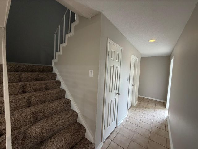 1524 Poplar Cove Street, La Porte, TX 77571