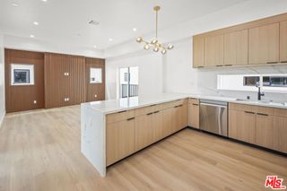 11006 Hortense Street 1/2, North Hollywood, CA 91602
